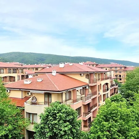 Studio With Balcony, 10m Away From See, In 4 Star Resort, Sveti Vlas